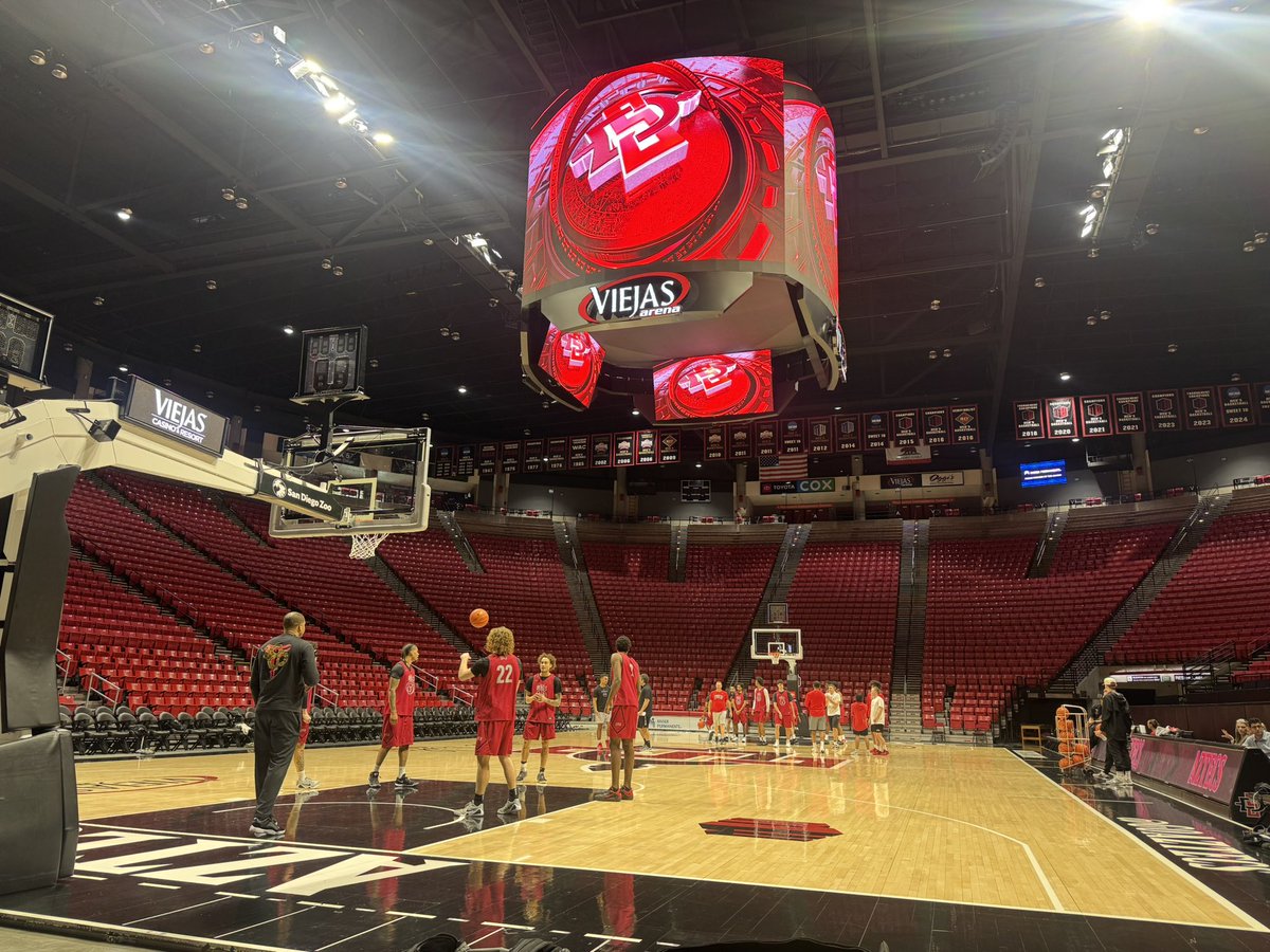 Matt Neverett tweet media