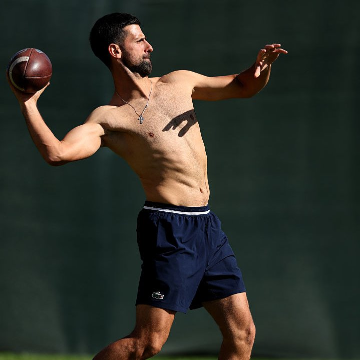 No Huddle tweet media