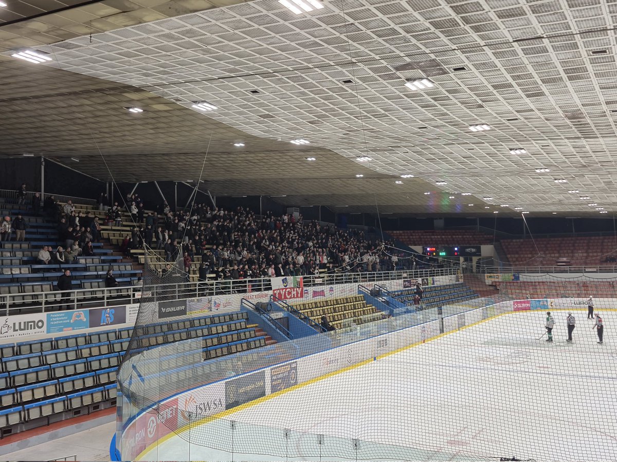 Stadium trips tweet media