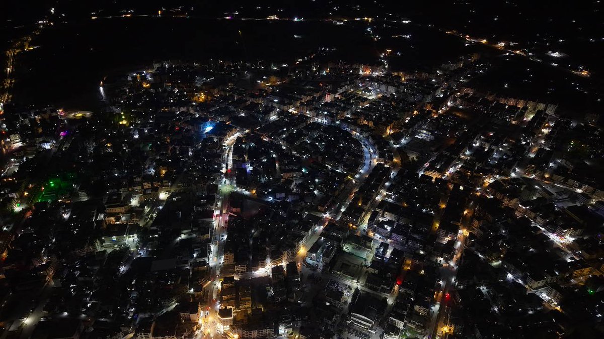 QalaatAlMudiq's tweet image. #Syria: the former capital of anti-Assad resistance - #Idlib - tonight.