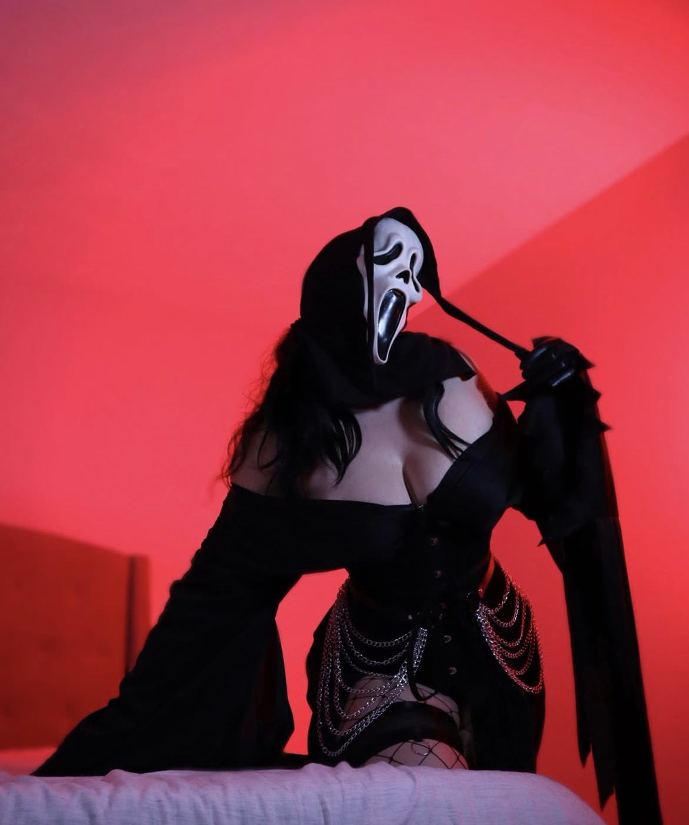 Scream Corridor tweet media