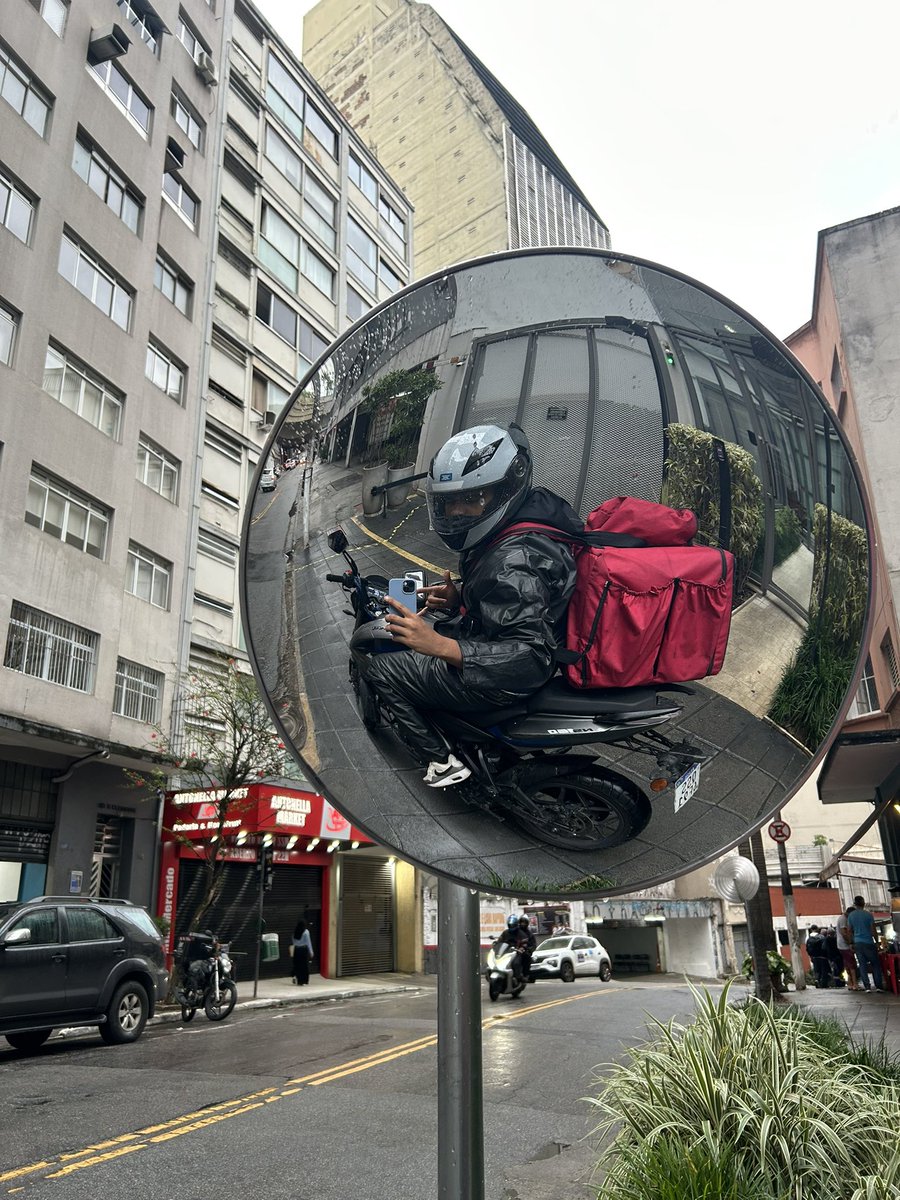 chaves🧞 tweet media