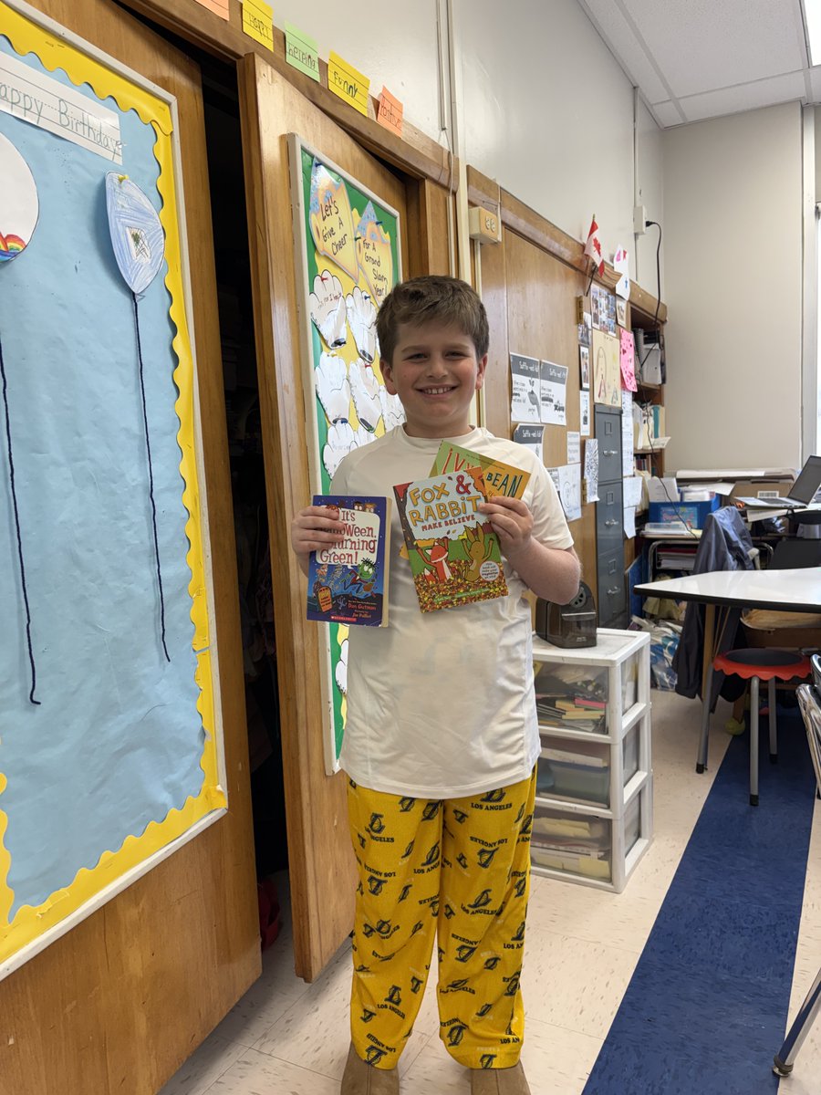 Hughes_Halloran244 tweet media