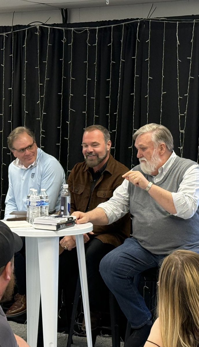 Josh Barzon tweet media