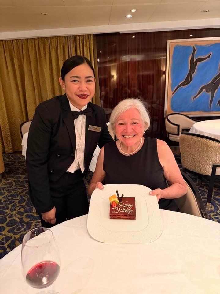 Regent Seven Seas Cruises tweet media