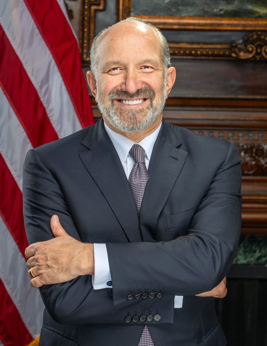 > Just got nominated for Commerce Secretary like surviving a national tragedy qualifies you to run trade policy for 330 million people

> This short, leathery wannabe Gordon Gekko turned 658 dead coworkers into a lifetime meal ticket, spent twenty years milking 9/11 sympathy