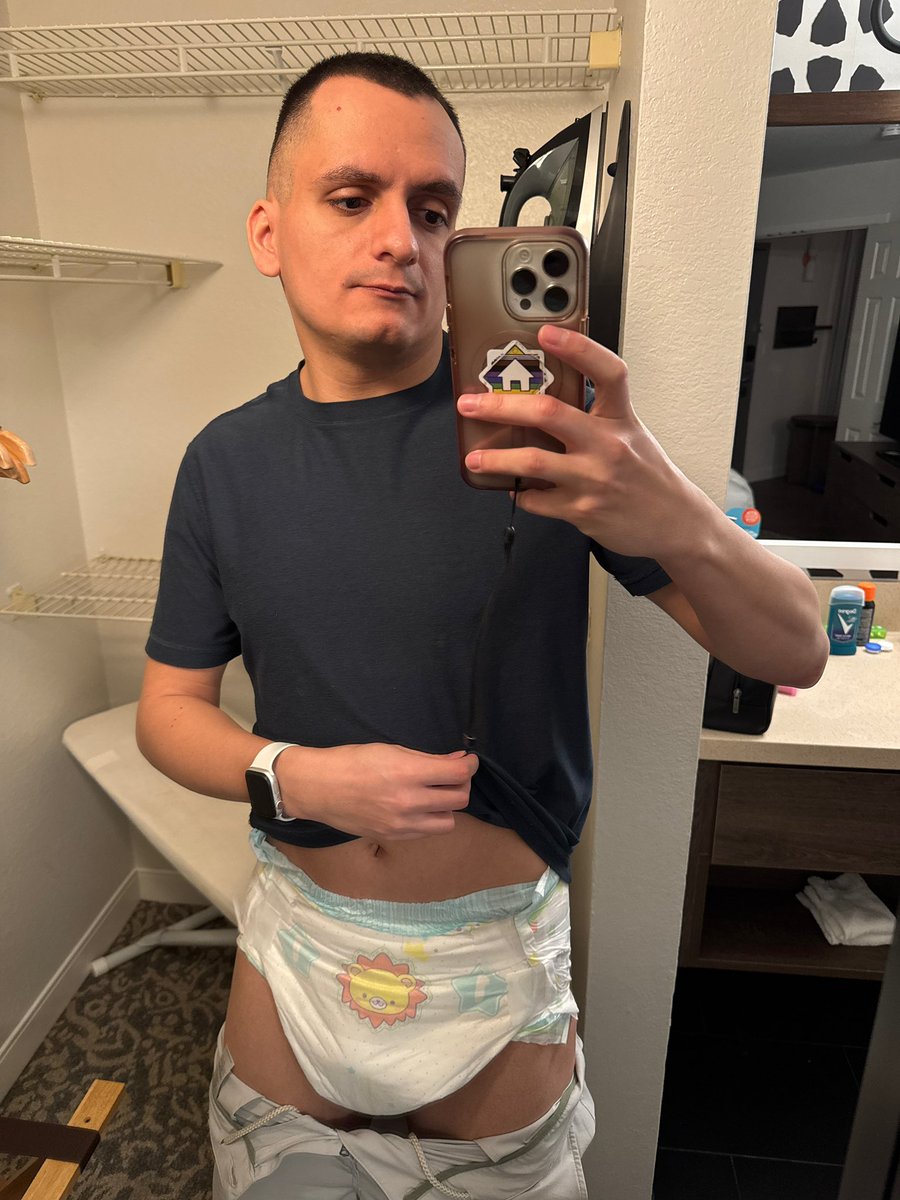 ChavNick tweet media