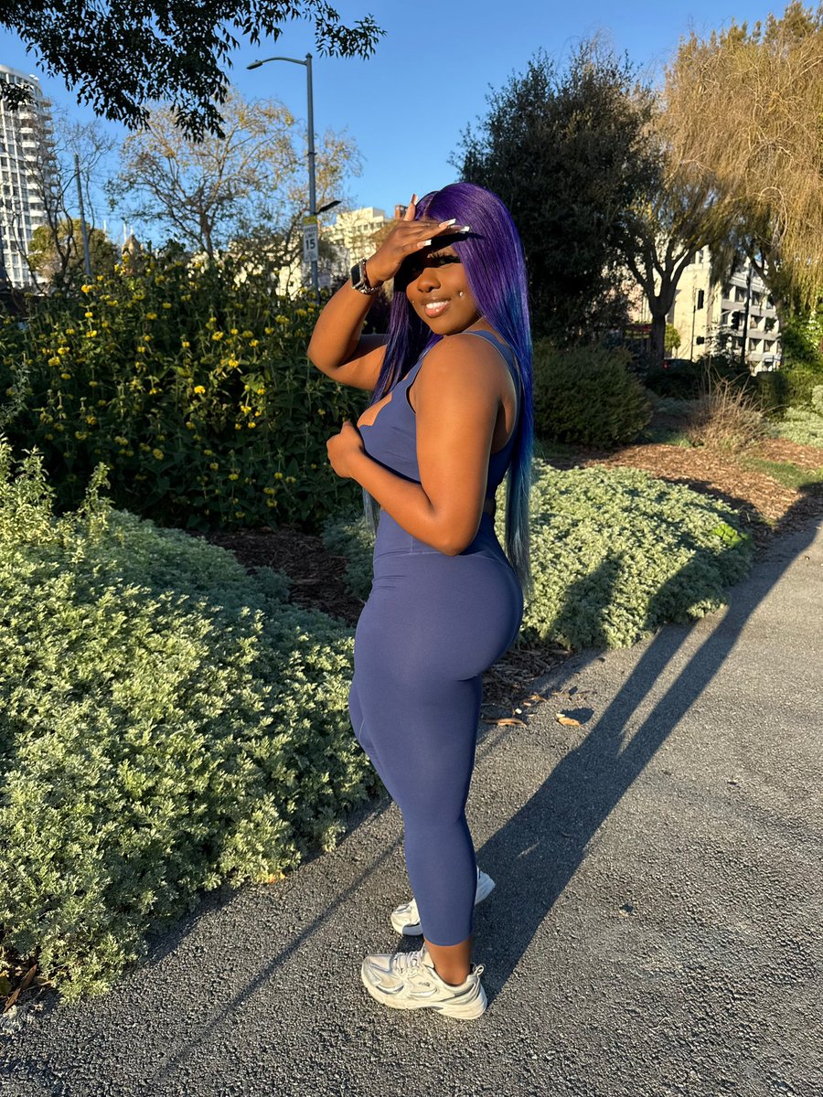 DaddyyPrincess_'s tweet photo. Turns Out Consistency Works From Every Angle 😋
What Habit Are You Being Consistent With Right Now?”
.
.
.
.
.
#Explore #ExplorePage #Baddie #Thick #Melanin https://t.co/jVcb2PiCYh