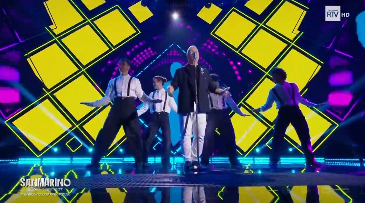 GigiGx's tweet image. L'esibizione di Paolo Belli con il corpo di ballo di Anastasia Kuzmina.

#BallandoConLeStelle vive anche a #SanMarinoSongContest.