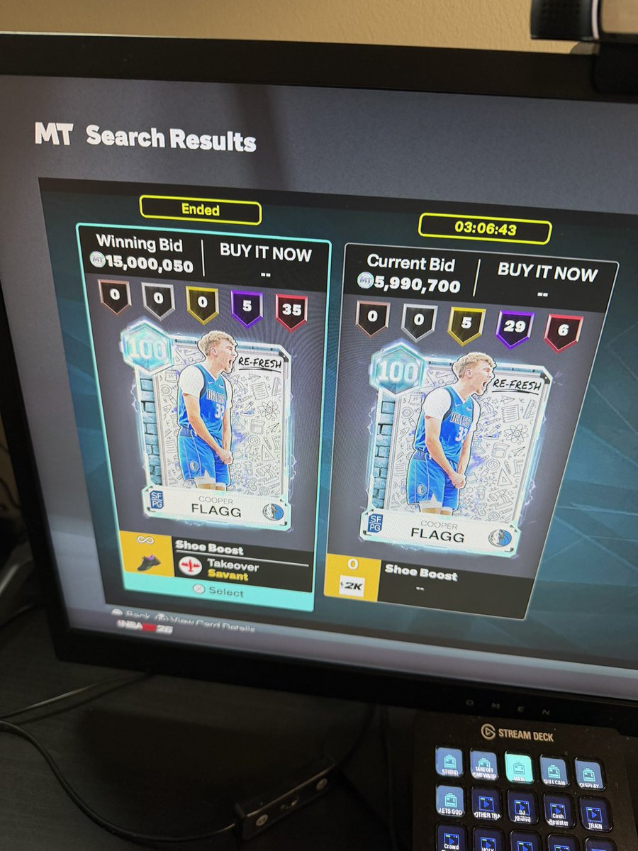 Dcentric tweet media