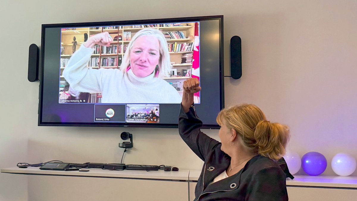 cathmckenna's tweet photo. Great fireside chat yesterday with @TownOfWhitby Mayor @ElizabethJRoy & WOW for #IWD2026!
We talked #RunLikeAGirl ๐๐ผโโ๏ธ, resilience, women in politics, and breaking barriers so more women step up, speak out and run for office! https://t.co/w22r1URWMf