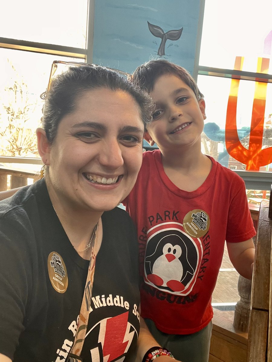 Mrs. Deviney tweet media