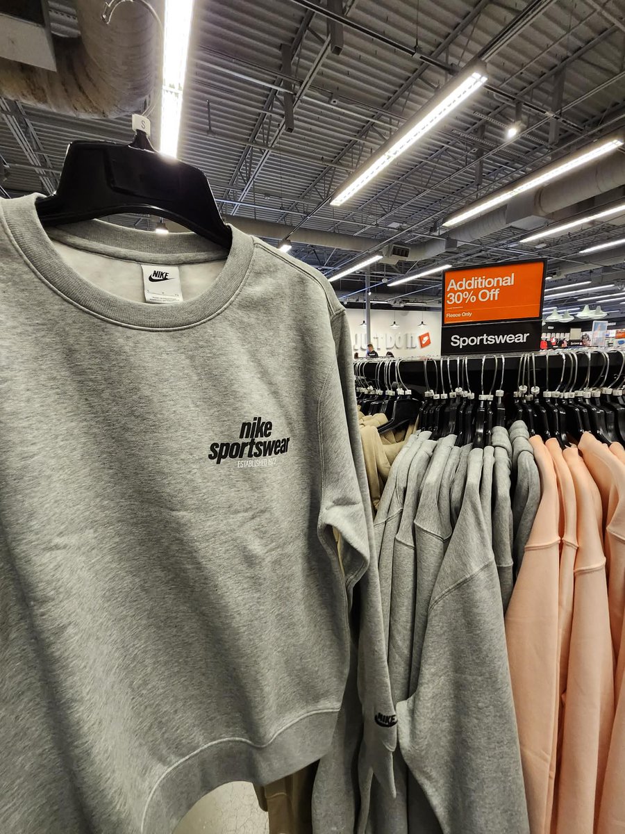 nike 30 off factory store