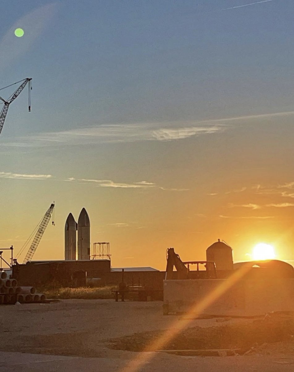 Javier Leal tweet media