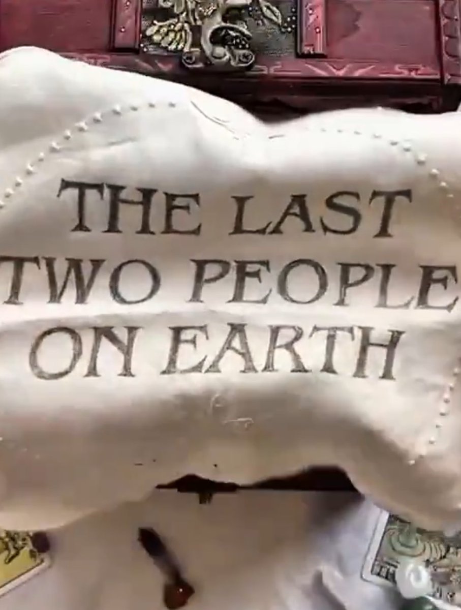 🚨| Nuevo snippet recibido por otro ganador del reto #hadestracklist: THE LAST TWO PEOPLE ON EARTH

— Esta es la canción número 18 del álbum. 

©️ auttorii (Instagram)
🔗 instagram.com/stories/auttor…