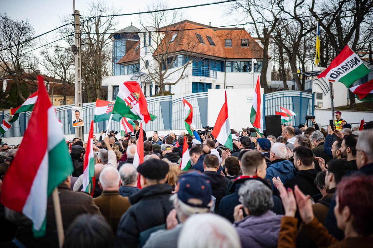 Balázs Orbán tweet media