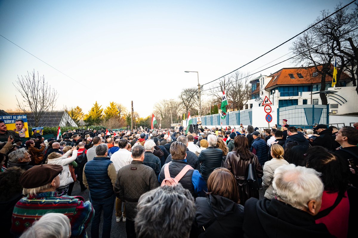 Balázs Orbán tweet media
