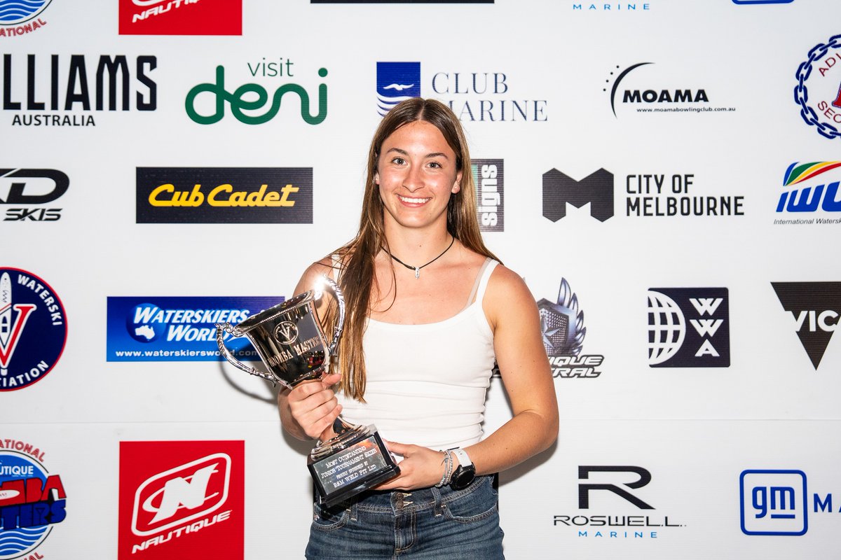 Nautique Junior Moomba Masters International Invitational Alexia Abelson - Most Outstanding Junior Tournament Skier