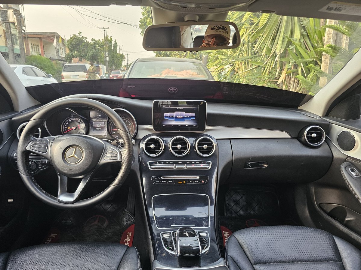 DeGentleman_'s tweet image. Checked out this clean 2016 Benz C300 this my chairman wants to declutter today and it's soo smooth! Mileage is decent, no errors

Price: ₦14,600,000 

Car is buy and drive, just change the oil and keep flexing

📍Surulere, Lagos

Kindly repost 🙏🙏