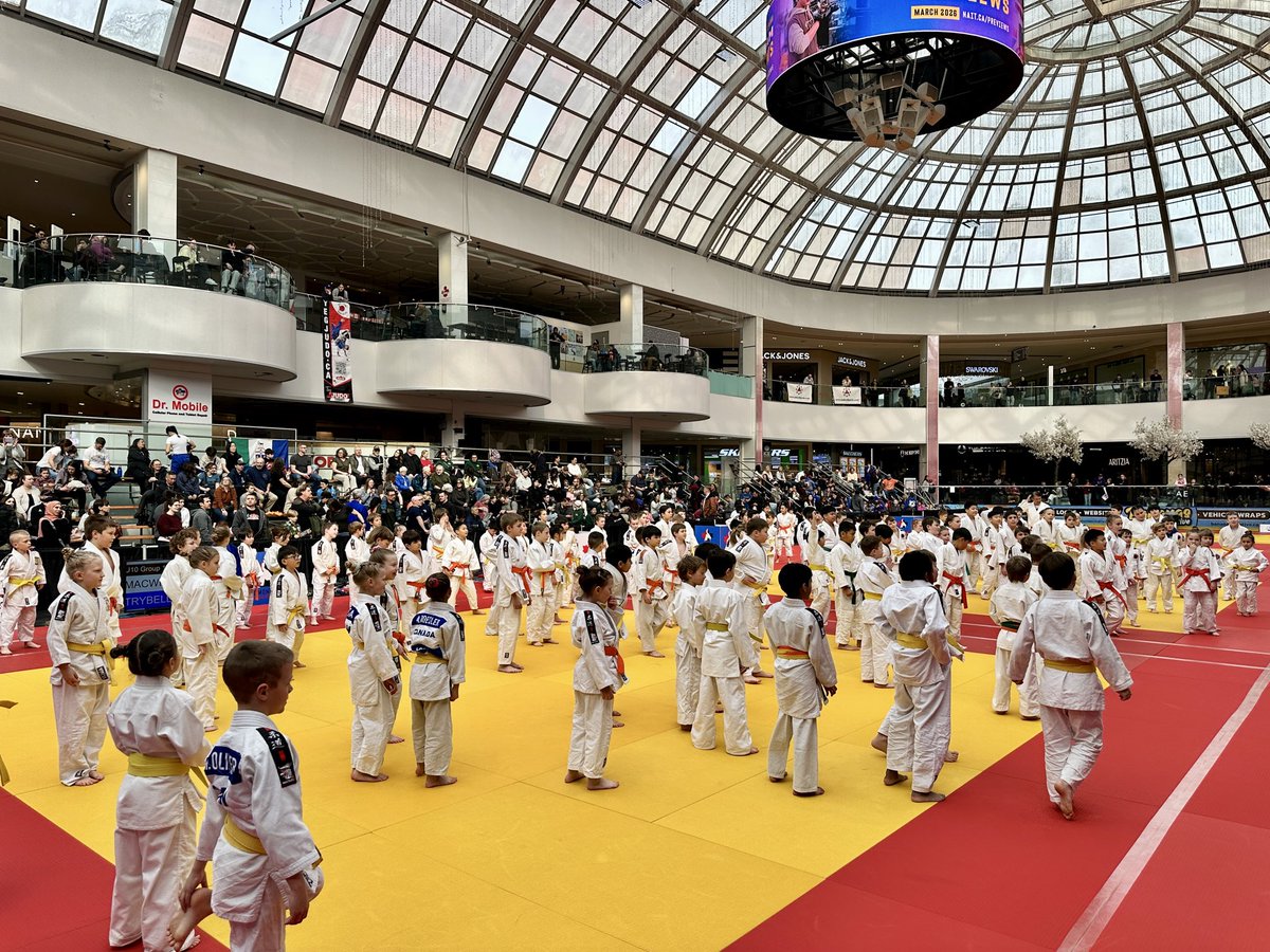 EdmIntJudo's tweet photo. Welcome to the 2026 Edmonton International Judo Championship! Follow all weekend for highlights, medal moments and photo drops.  @JudoCanada @JudoAlberta @RBC @SherwoodFord @Official_WEM #EIJC2026 https://t.co/aRUrmlFehy
