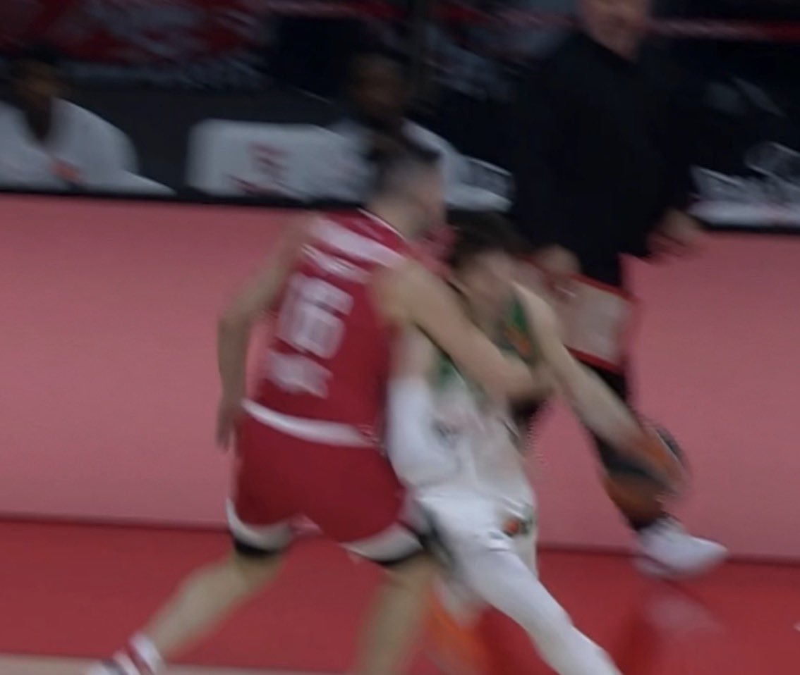 Nunni 😴 tweet media