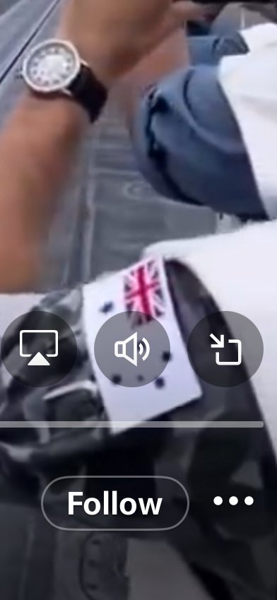 That Chris tweet media