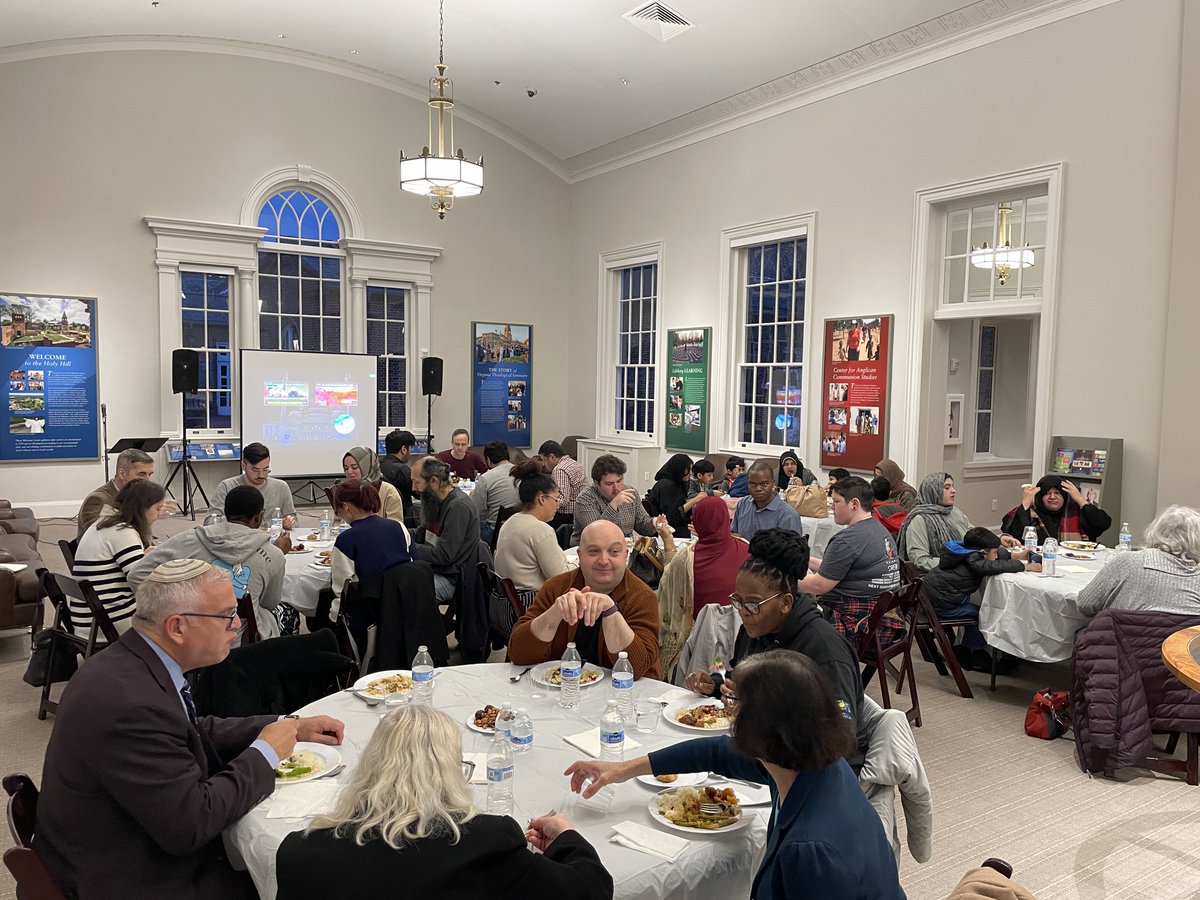 Rumi Forum tweet media