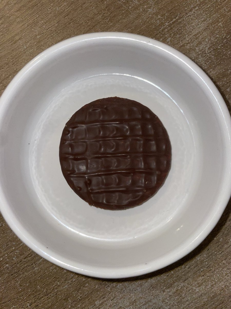 Cafard fille🪳 tweet media