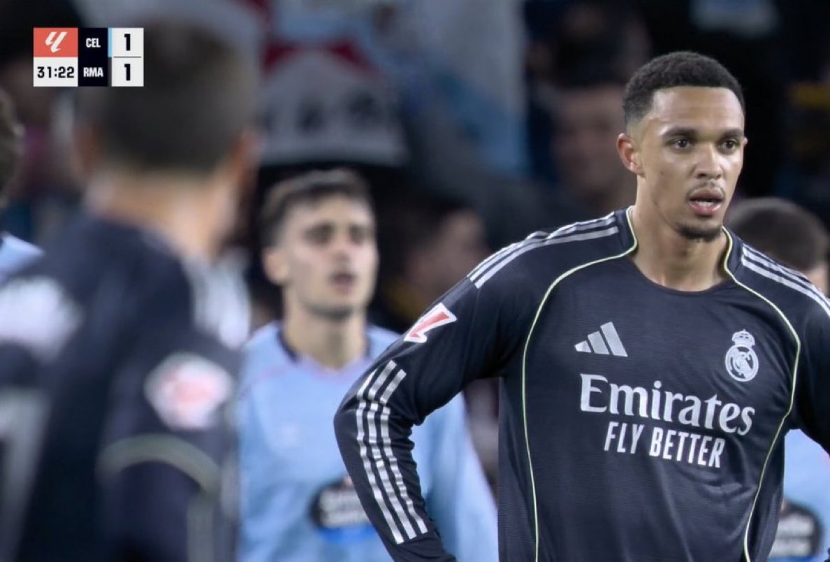 <a href="/TouchlineX/">The Touchline | 𝐓</a> He needs to improve his defending. 

You are primarily a defender before even becoming a passer of the ball. 

Too soft!!