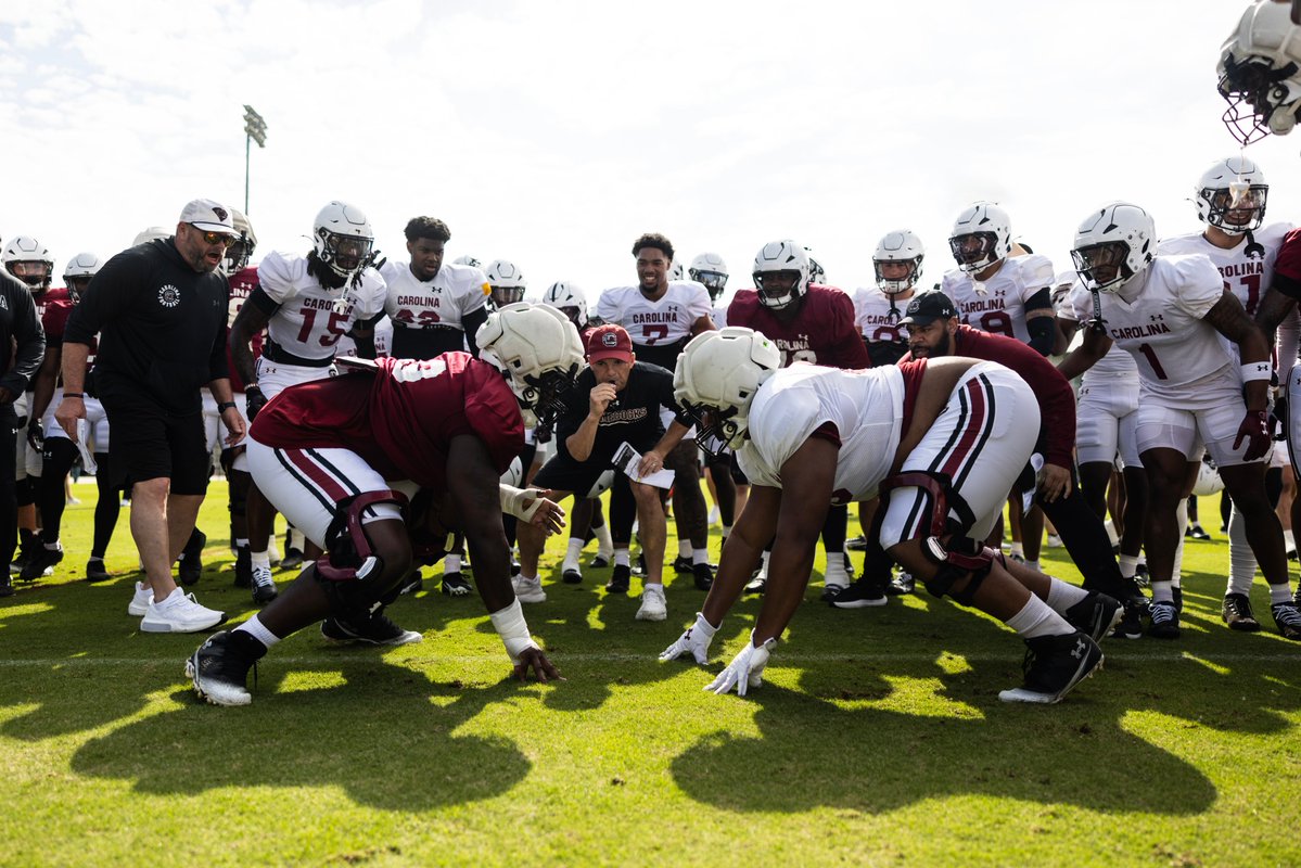 South Carolina Football tweet media