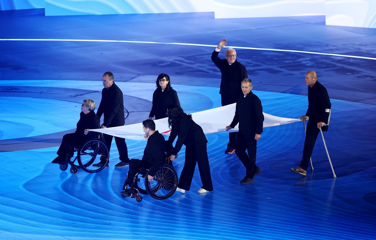 milanocortina26's tweet image. The Paralympic Flag!

#MilanoCortina2026 #Paralympics #OpeningCeremony #SaveTheBestForLast