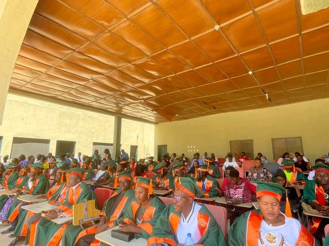 lapnengyitbe's tweet photo. Today, Federal University of Education, Pankshin successfully conducted its 44th Matriculation Ceremony for the newly admitted students of the 2025/2026 academic session.

The event marked the official admission of fresh students into the university community as they took the matriculation oath and began their academic journey. It was indeed a memorable moment for the students, their families, and the entire institution.

Congratulations to all newly matriculated students. Welcome to the citadel of learning, and we wish you a successful and impactful academic journey. 

#FUEPankshin #Matriculation2026 #CitadelOfLearning #NewBeginnings