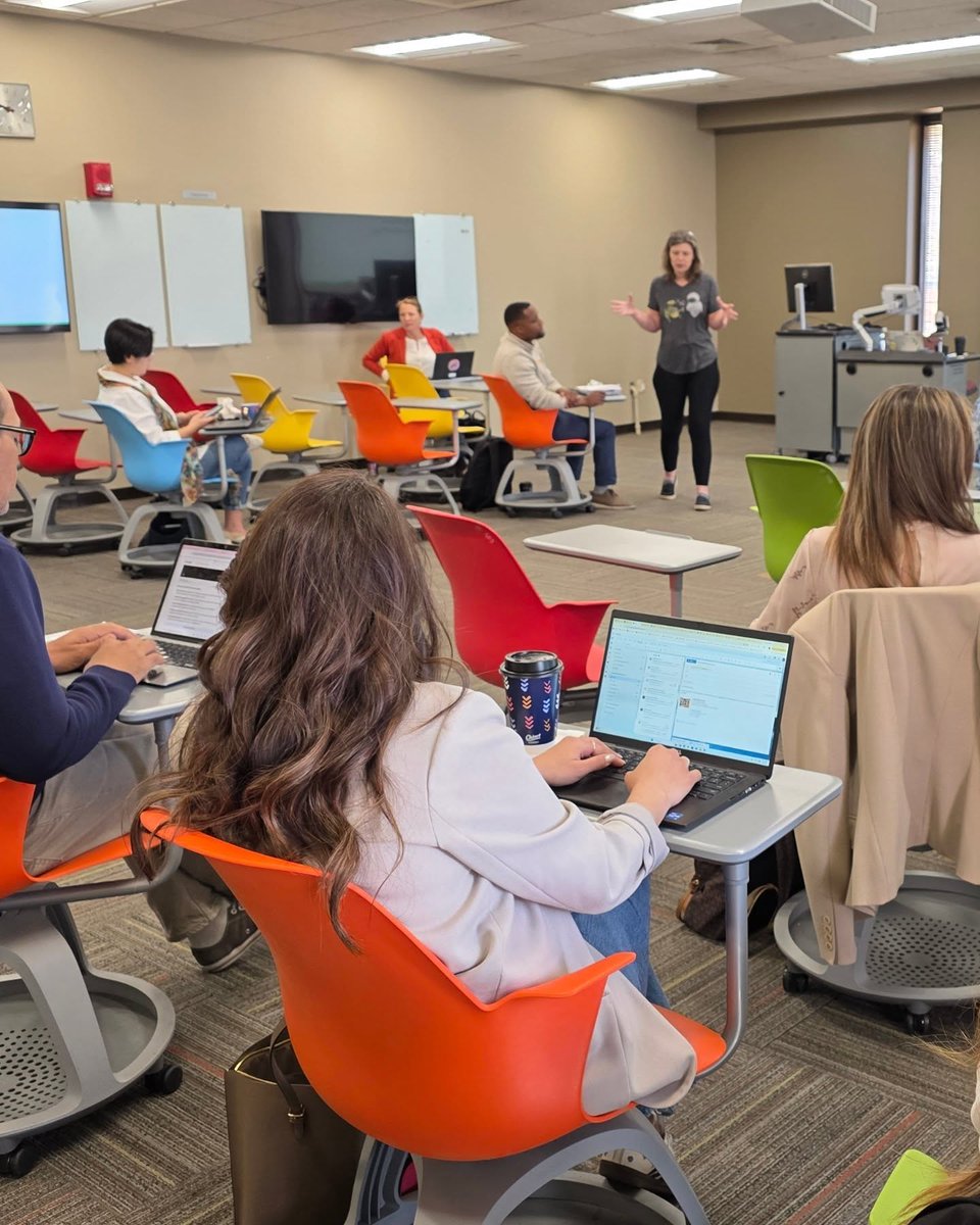 College of Education tweet media