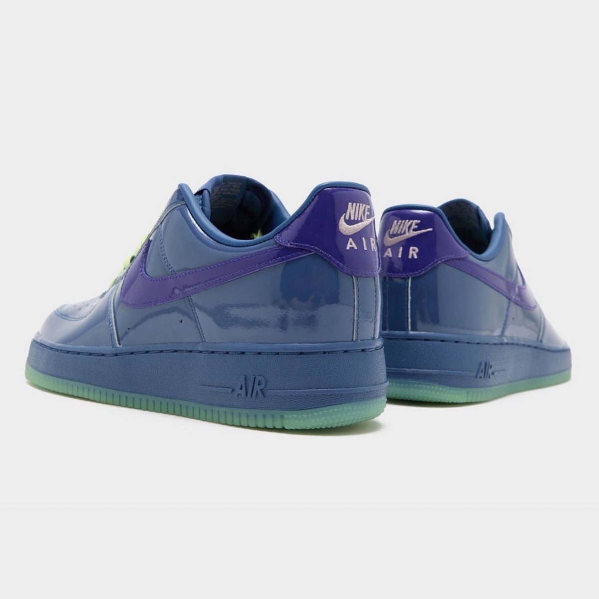 JustFreshKicks's tweet photo. Nike Air Force 1 Low “Leather Patent Pack”

🗓️ Summer 2026
💰 $120 https://t.co/b4hO9kUPxo