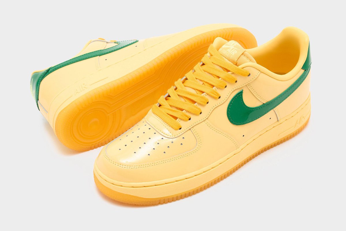 JustFreshKicks's tweet photo. Nike Air Force 1 Low “Leather Patent Pack”

🗓️ Summer 2026
💰 $120 https://t.co/b4hO9kUPxo