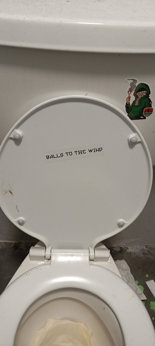 DERMOT THE BLUFFER USHER tweet media