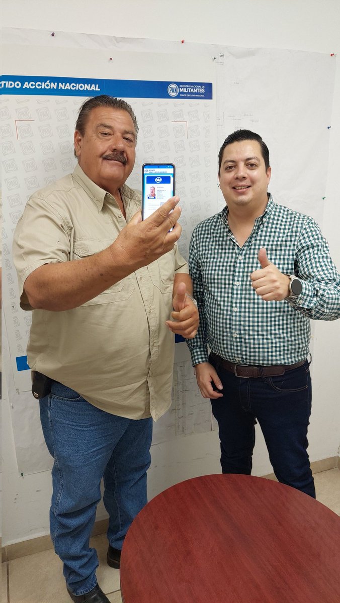 Bienvenidos más ciudadanos que se suman al Partido Acción Nacional, bienvenida Luisa Murrieta, Secretaria de #Afiliación <a href="/PANporSonora/">PAN por Sonora</a> 🧢🤓

#Patria #Familia #Libertad