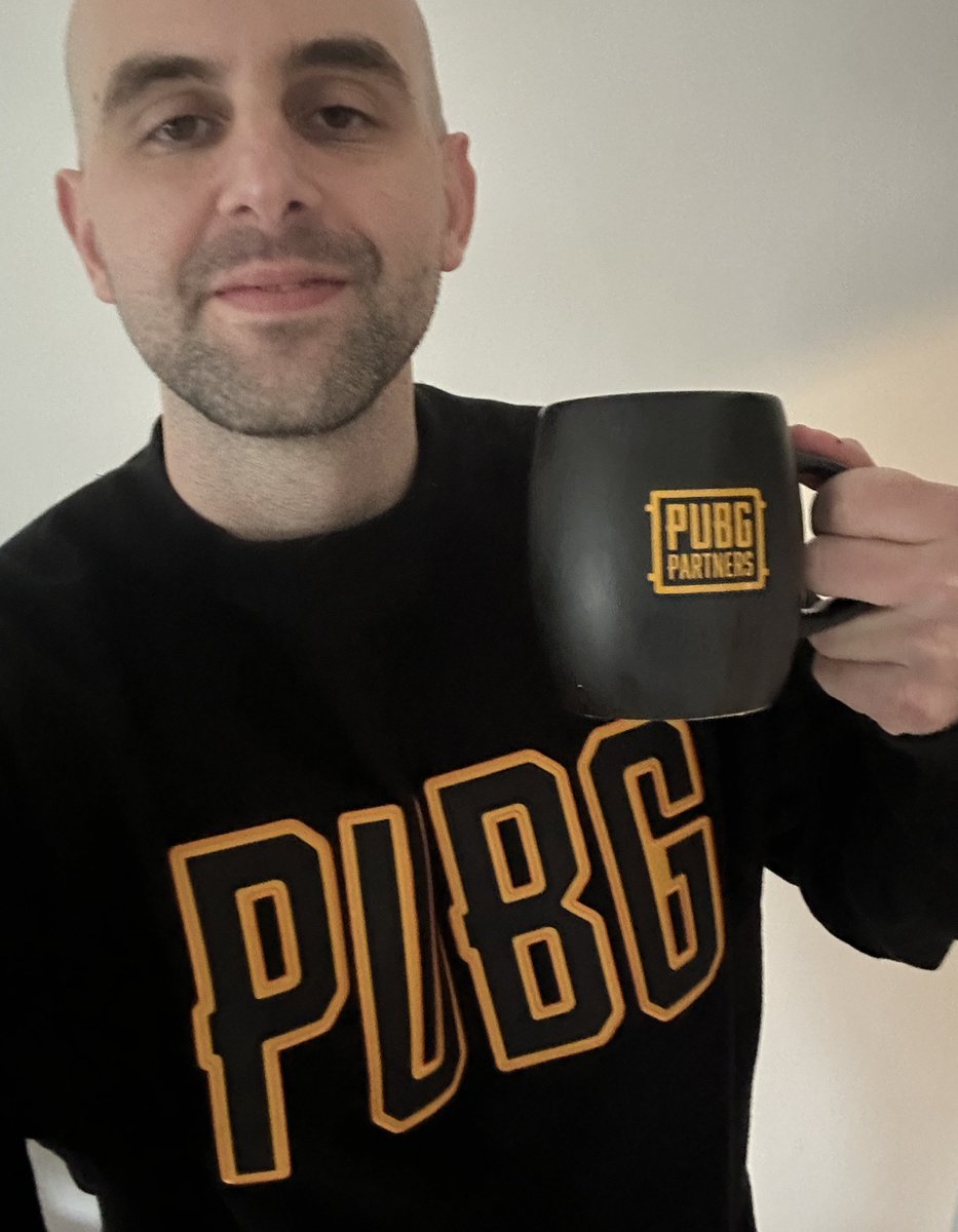 Blitz5's tweet photo. Lotta love for PUBG! With the 9th anniversary almost here, I’m gonna start sharing some of my favorite swag from over the years! This sweatshirt is one of them! https://t.co/2grsy3Rrf3