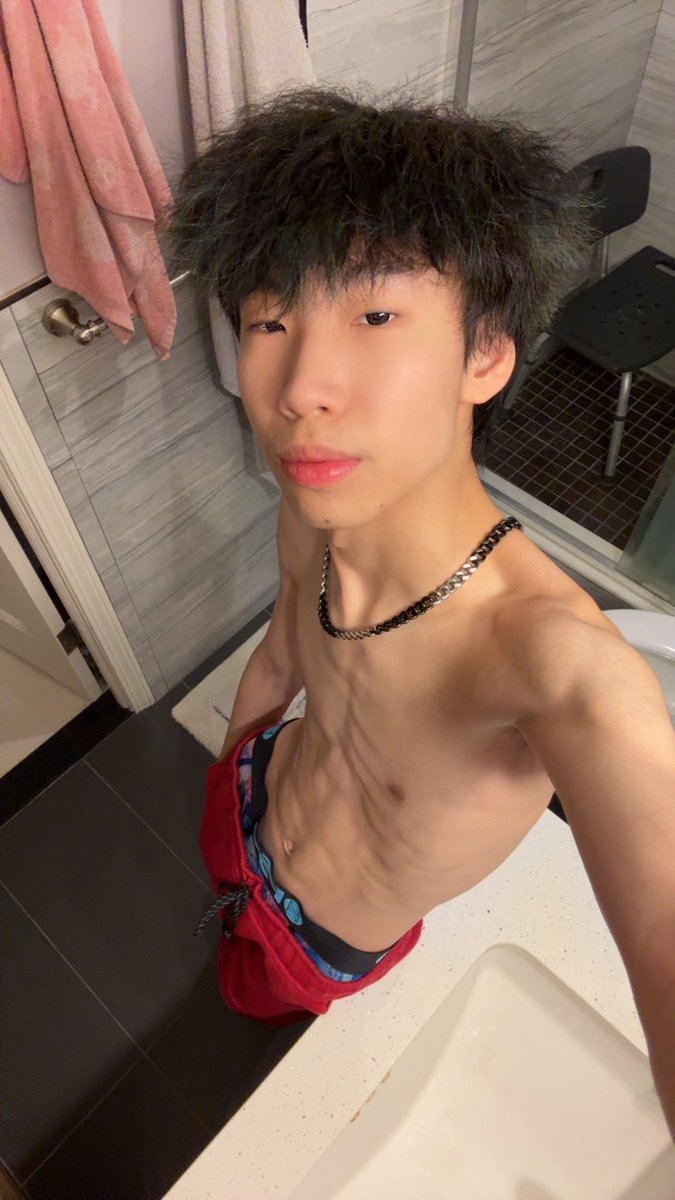 (18+) McPlayOF tweet media