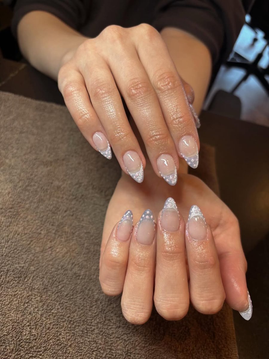 Mitchell's Salon tweet media