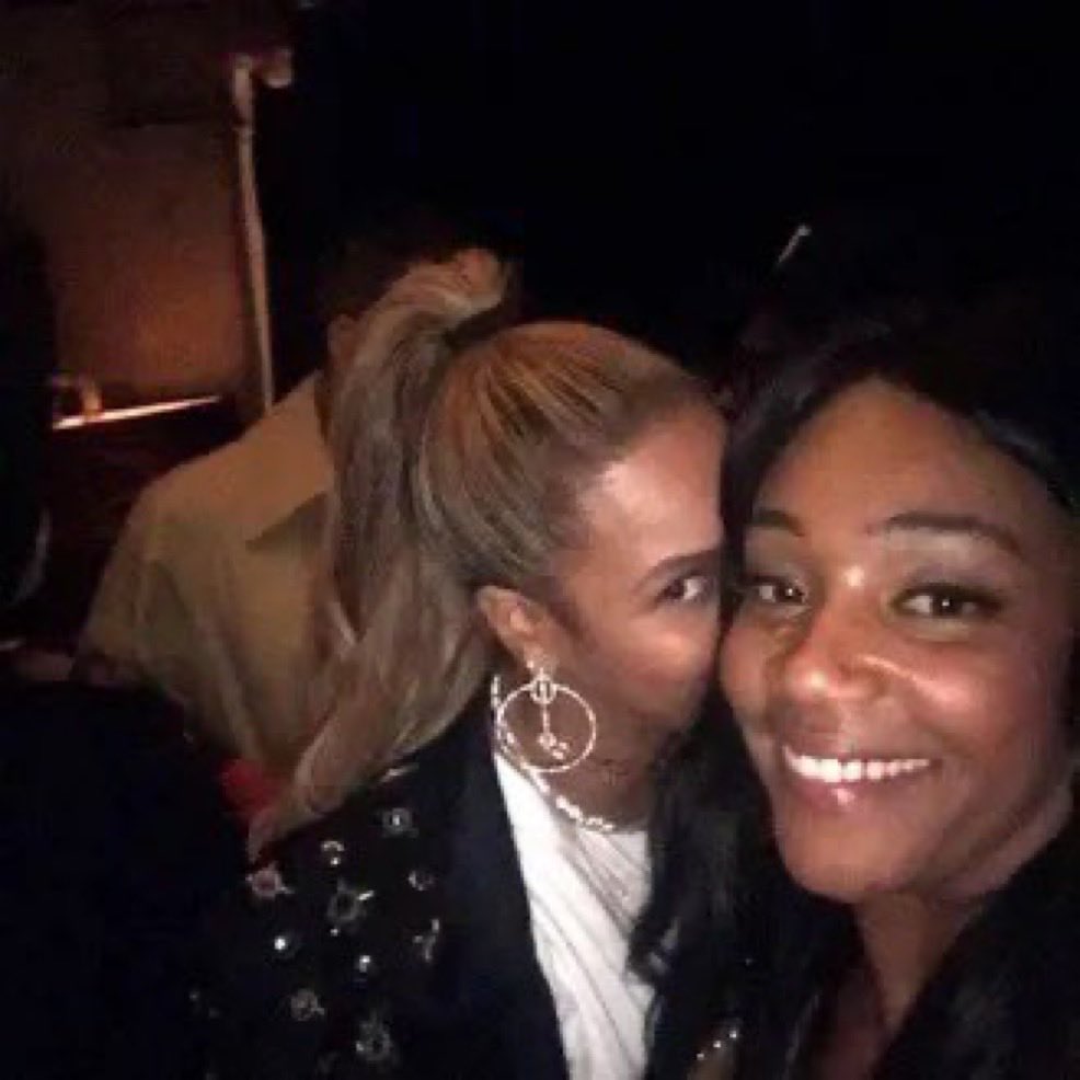 yoncewhale's tweet photo. #whobitbeyonce https://t.co/OjAP1YOWDq
