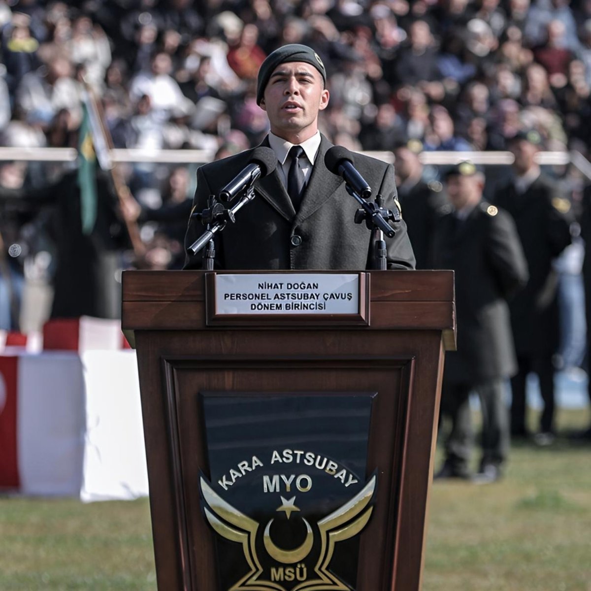 SİYAH SANCAK tweet media