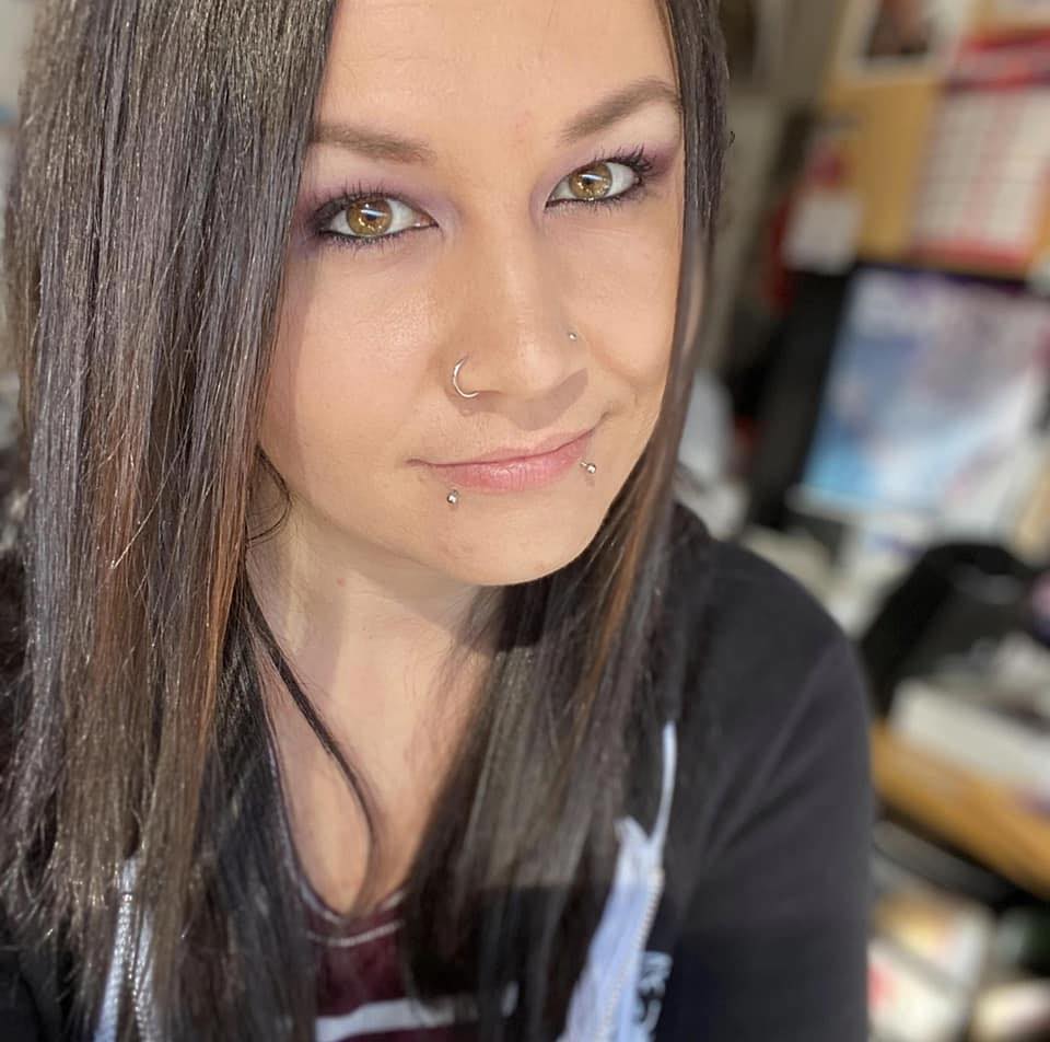 100.3 WNIC tweet media