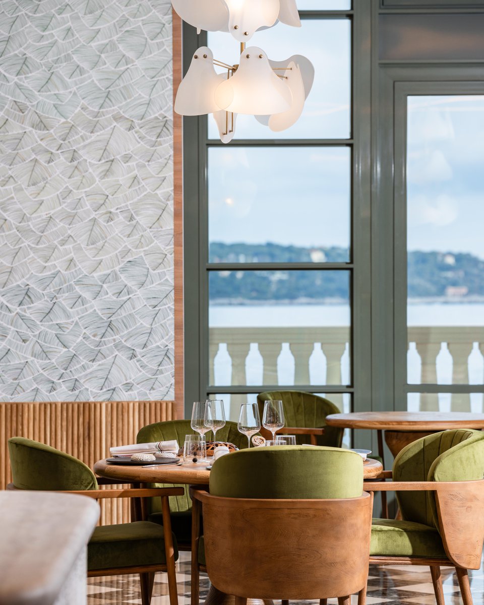 Monte-Carlo Bay tweet media