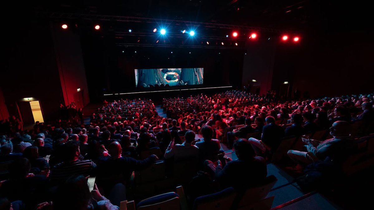 Oracle AI World tweet media