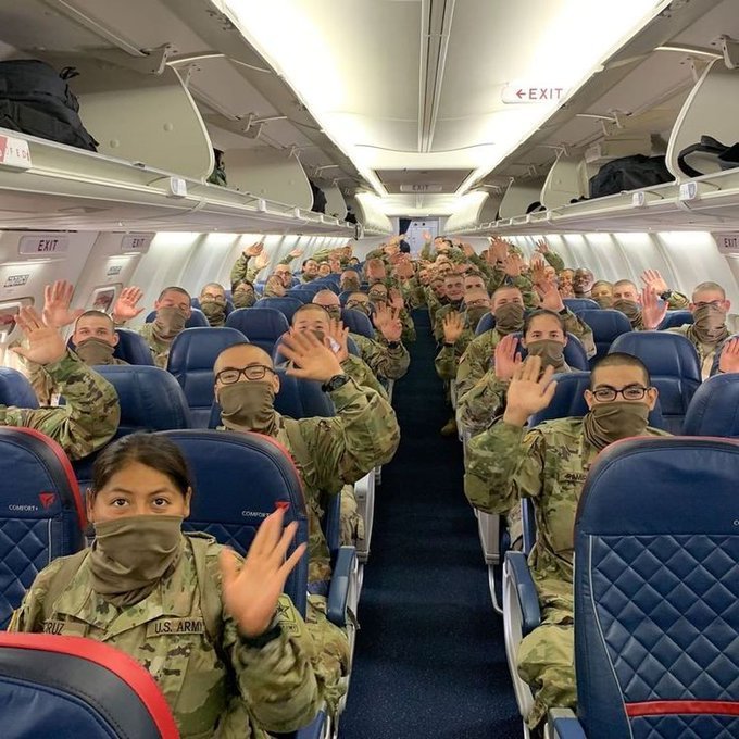 Latinos, asiáticos, negros y algunos blancos pobres (white trash) es lo que Trump está enviando a morir en su guerra contra Irán...Que raro.