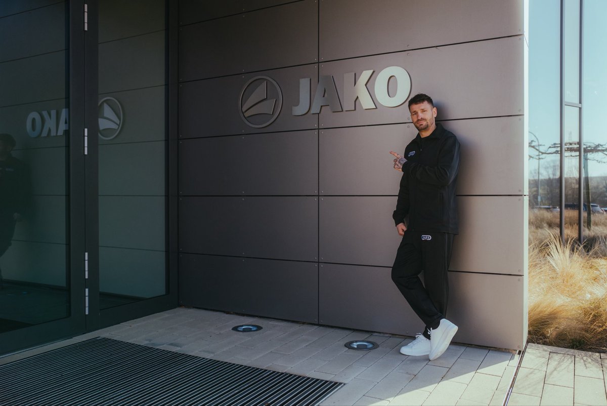 Mathieu debuchy tweet media