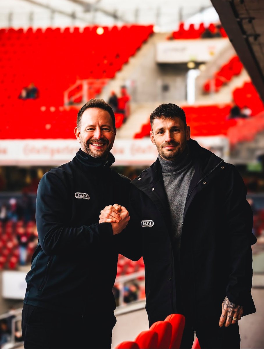 Mathieu debuchy tweet media