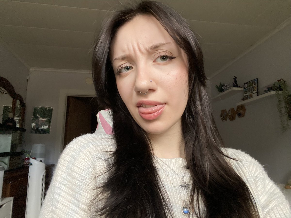 Maru 🤍 tweet media