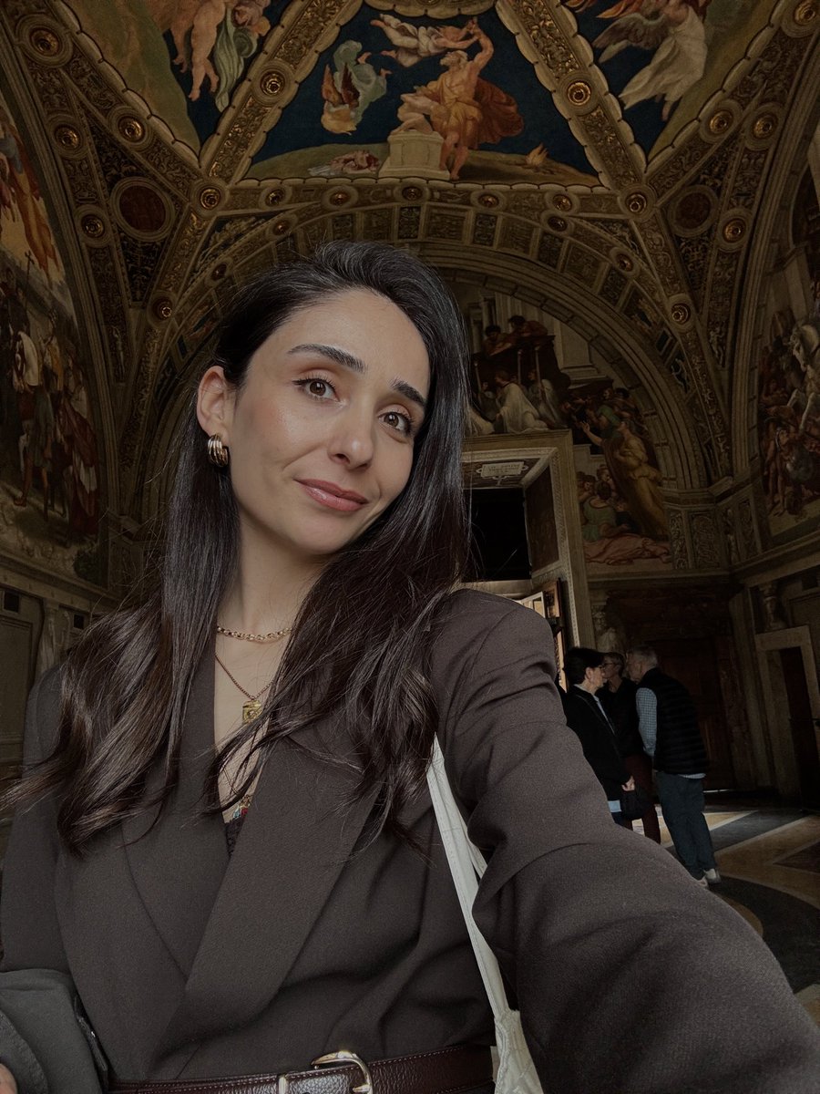 halime_nas's tweet photo. Living la dolce vita in Rome 🇮🇹 #roma https://t.co/UK5bAR4D6w